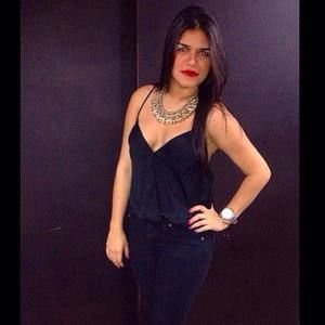 Meet your Posher, Adriana